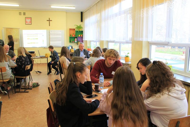 Warsztat mikro biznesu dla uczniów szkół podstawowych — zdjęcie 15