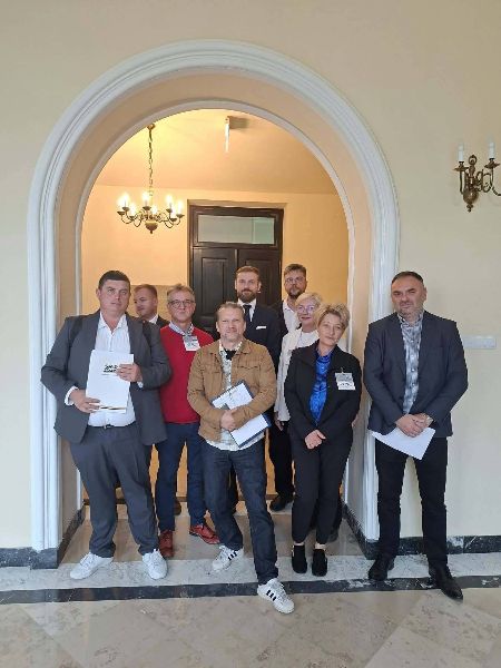 Nasz głos ma moc! Weź udział w ankiecie i wesprzyj walkę o Mały ZUS Plus - Stowarzyszenie SHIP — zdjęcie 2